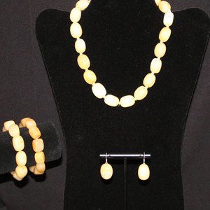 Stone Fashion Necklace, Bracelet and Earing set